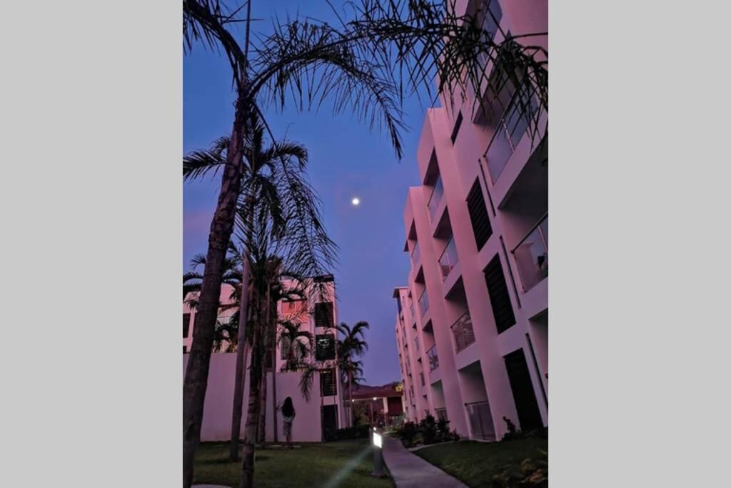 شقة Departamento De Lujo En Manzanillo, Planta Baja Frente A La Alberca المظهر الخارجي الصورة